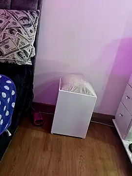 Nicole420squirt online show from January 2025 07:34:02 PM