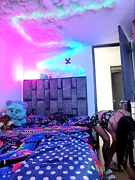 Nicole420squirt online show from September 2025 05:04:01 PM