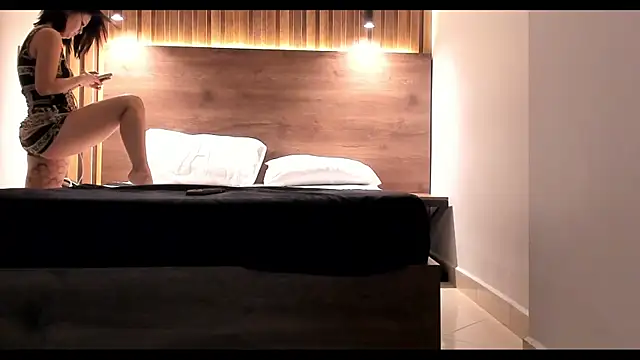 LorenRosse online show from March 2026 02:29:02 AM