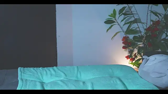 LorenRosse online show from May 2026 11:47:02 PM