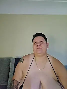 DevilDahm online show from July 2026 12:29:01 PM