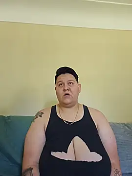 DevilDahm online show from June 2026 07:35:01 PM