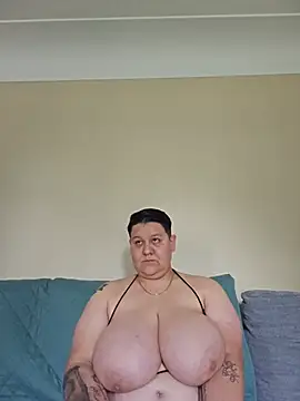 DevilDahm online show from May 2026 07:36:02 PM