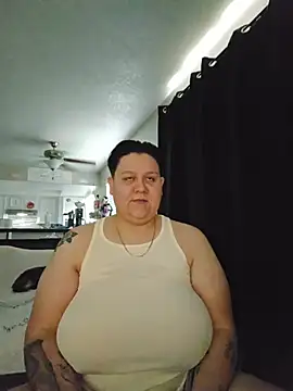 DevilDahm online show from November 2025 07:19:02 PM