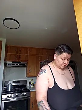 DevilDahm online show from April 2026 07:06:02 PM