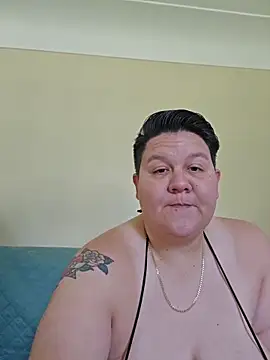 DevilDahm online show from June 2026 07:23:01 PM