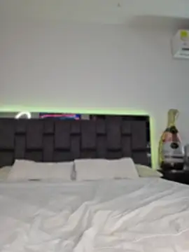 Sthef Castle online show from April 2026 12:29:01 PM