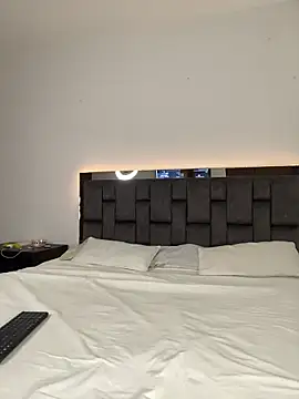 Sthef Castle online show from February 2026 12:22:02 PM