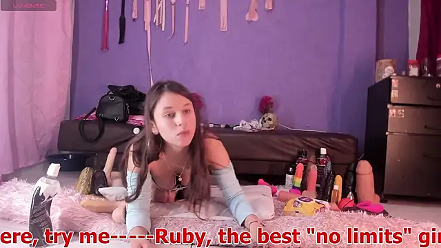 Snapshot of RubyEmerald chatting on February 2026 03:04:01 AM RubyEmerald online show from February 2026 03:04:01 AM