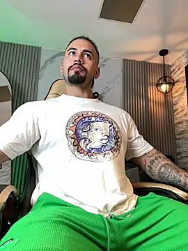 jaxon colton online show from March 2026 12:52:01 AM