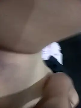 Snapshot of Raqueltalia chatting on February 2025 12:03:02 PM Raqueltalia online show from February 2025 12:03:02 PM