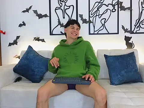 Deam Broowm online show from October 2025 09:16:02 PM