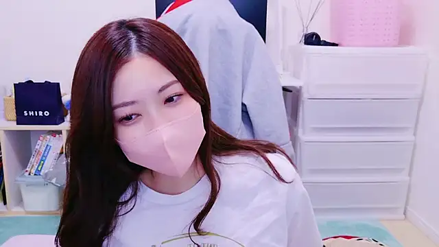 Snapshot of oxo_yuna_oxo chatting on January 2025 05:30:02 AM oxo yuna oxo online show from January 2025 05:30:02 AM
