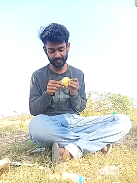 NICK IN online show from November 2025 04:13:01 AM