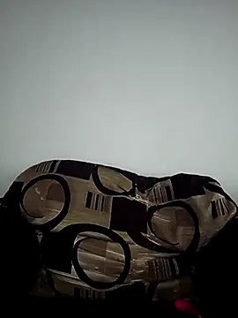 Snapshot of Sensual_indian7 chatting on September 2025 01:07:02 PM Sensual indian7 online show from September 2025 01:07:02 PM