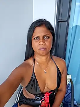 Snapshot of Sensual_indian7 chatting on March 2025 10:49:01 AM Sensual indian7 online show from March 2025 10:49:01 AM