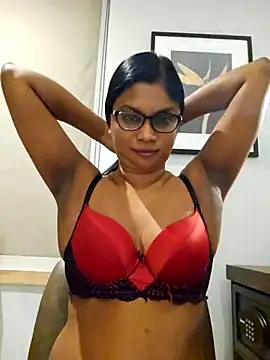 Snapshot of Sensual_indian7 chatting on October 2025 11:58:02 PM Sensual indian7 online show from October 2025 11:58:02 PM