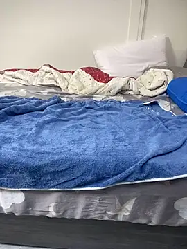 Lovegg7780z online show from October 2025 06:20:02 PM