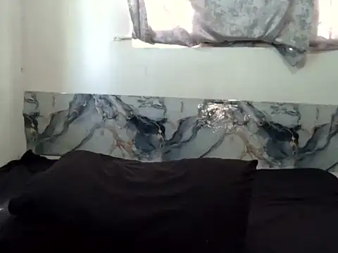 GORGEOUSLIPS online show from April 2026 07:15:02 AM