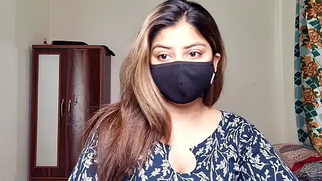 Hoty-Shivangi online show from March 2026 10:32:01 AM