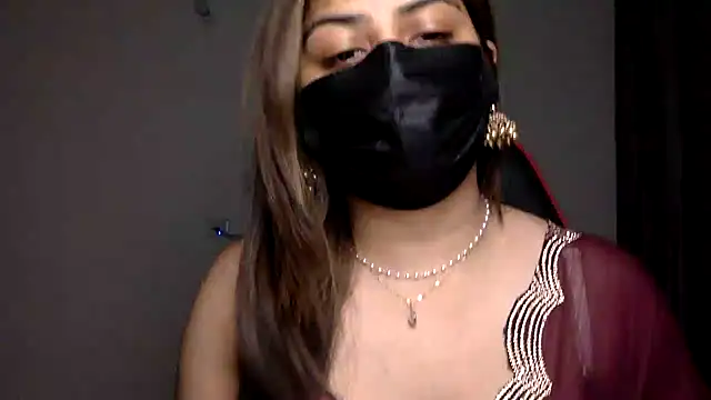 Hoty-Shivangi online show from December 2025 02:45:01 PM