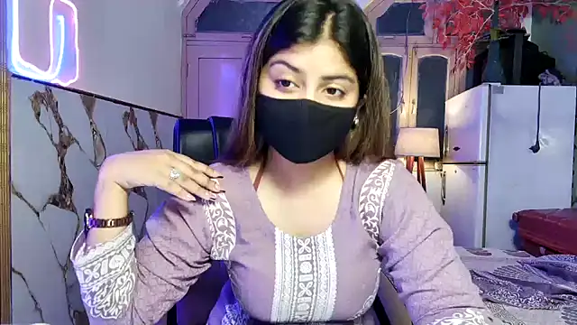 Hoty-Shivangi online show from July 2026 01:07:02 PM