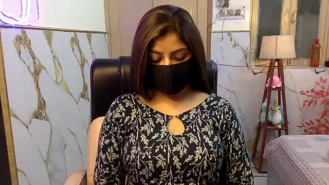 Hoty-Shivangi online show from October 2025 03:45:01 PM