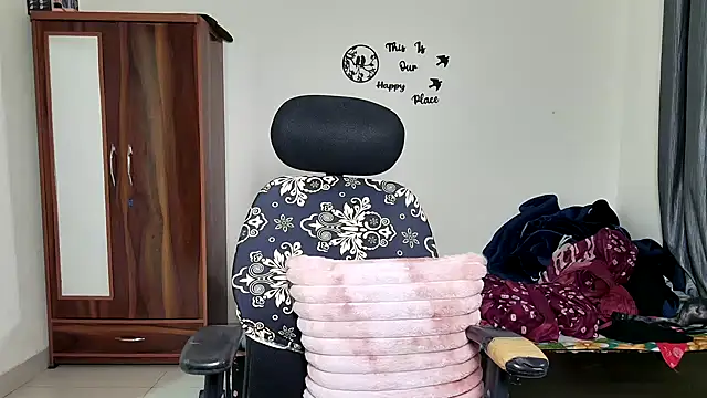 Hoty-Shivangi online show from February 2026 10:53:01 PM