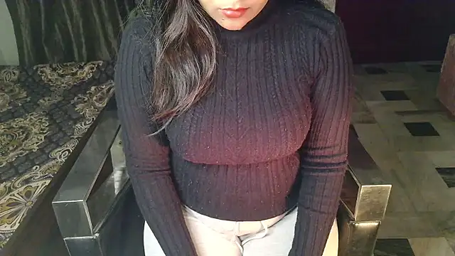 aarushi sharmaa online show from January 2026 02:37:02 AM