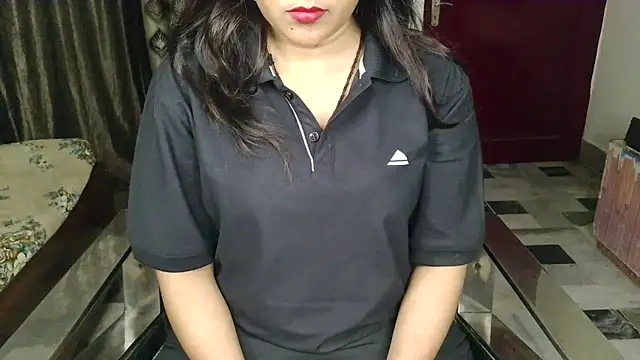 aarushi sharmaa online show from October 2025 05:02:01 PM