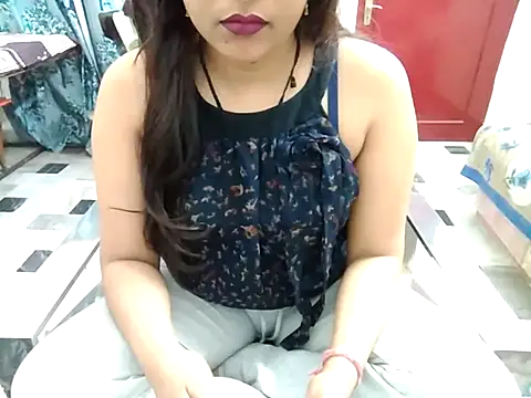 aarushi sharmaa online show from February 2025 01:25:02 AM