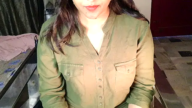 aarushi sharmaa online show from December 2025 07:46:02 AM