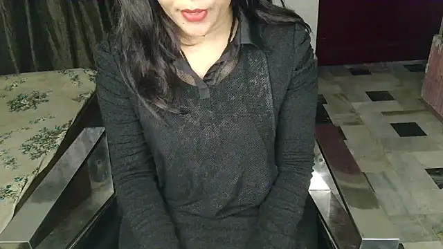 aarushi sharmaa online show from November 2025 04:22:01 AM