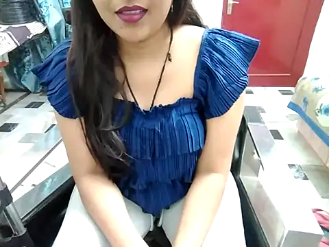 aarushi sharmaa online show from February 2025 03:43:01 PM