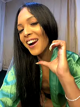 MOMMYJEVAA online show from November 2025 05:00:02 AM