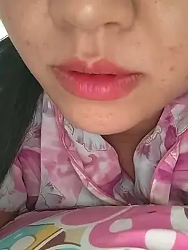 girldam95 online show from December 2025 04:40:01 AM