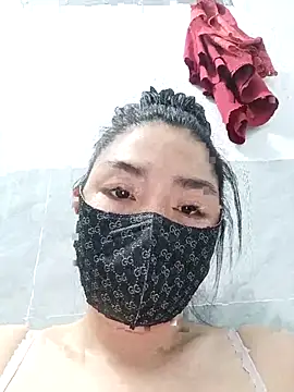 girldam95 online show from December 2025 12:37:01 PM