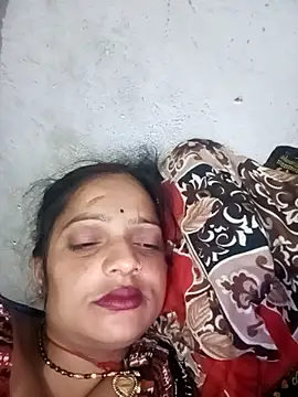 INDIANUE online show from February 2025 09:14:01 PM