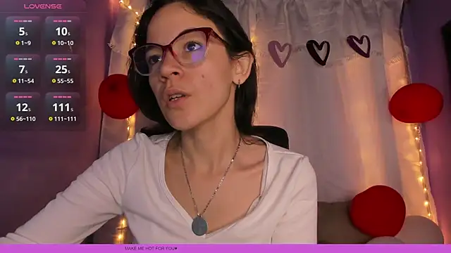 Snapshot of DalilaMassu chatting on February 2025 12:12:01 PM DalilaMassu online show from February 2025 12:12:01 PM