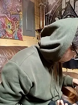 Snapshot of Buffshagswell chatting on November 2025 03:40:01 AM Buffshagswell online show from November 2025 03:40:01 AM