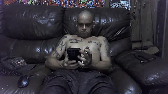 Buffshagswell online show from September 2025 03:01:01 AM