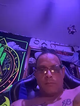 Buffshagswell online show from June 2026 01:06:02 AM
