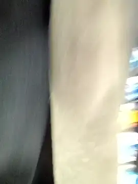 Snapshot of Buffshagswell chatting on November 2025 06:30:01 PM Buffshagswell online show from November 2025 06:30:01 PM