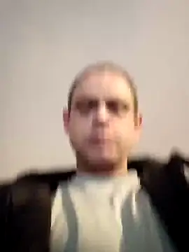 Snapshot of Buffshagswell chatting on December 2025 04:30:01 PM Buffshagswell online show from December 2025 04:30:01 PM