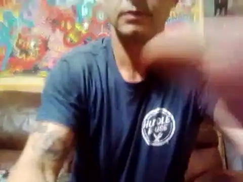 Snapshot of Buffshagswell chatting on November 2025 07:29:02 PM Buffshagswell online show from November 2025 07:29:02 PM