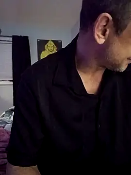 Snapshot of Buffshagswell chatting on November 2025 07:03:02 AM Buffshagswell online show from November 2025 07:03:02 AM