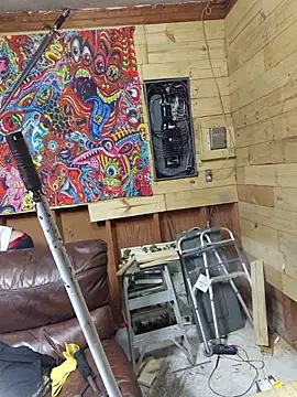 Snapshot of Buffshagswell chatting on October 2025 03:11:01 PM Buffshagswell online show from October 2025 03:11:01 PM