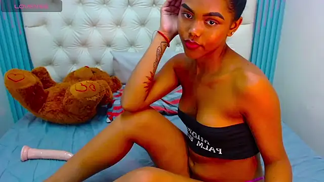 Snapshot of Melody_Stan chatting on December 2024 06:59:02 PM Melody Stan online show from December 2024 06:59:02 PM