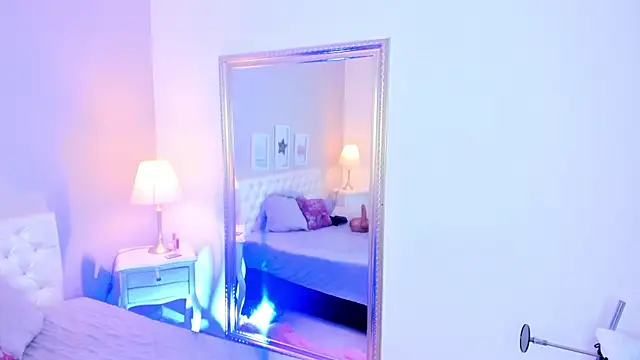 Snapshot of annaa-fox chatting on January 2025 12:31:02 PM annaa-fox online show from January 2025 12:31:02 PM