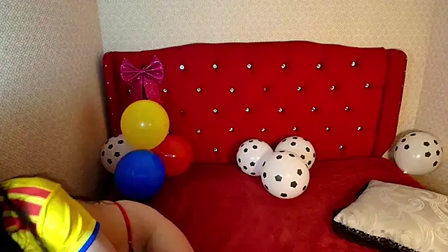 Angelchristix online show from July 2026 03:04:01 PM